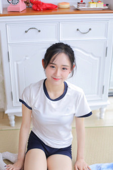 学长不让穿乳罩随时揉H